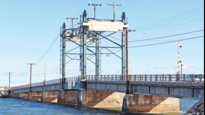 Le pont Lam&egrave;que-Shippagan ouvert &agrave; une seule voie